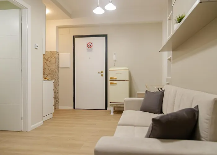 Porta Metronia Monolocale Per 2 Al Centro Rom